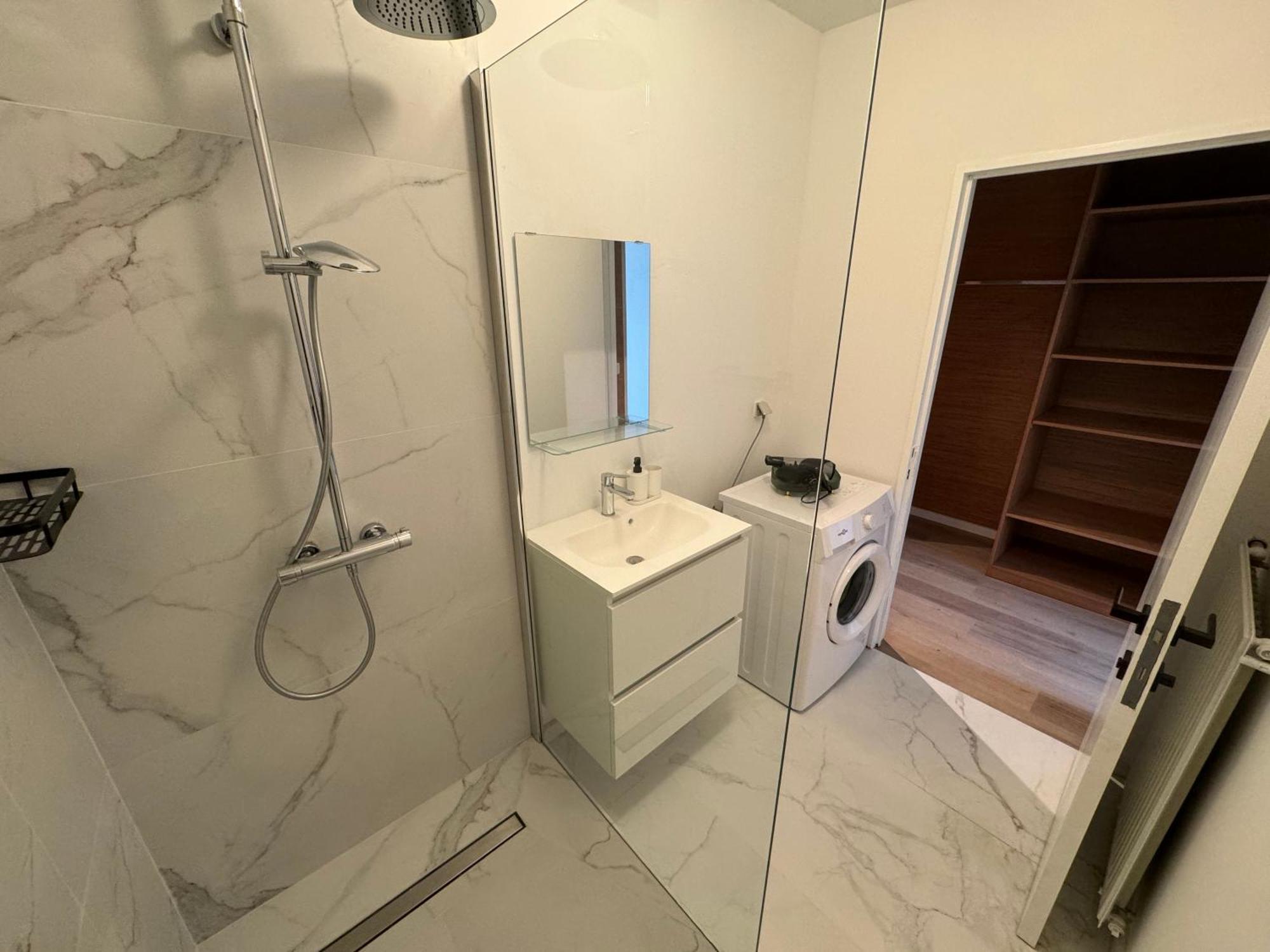 Loft With Big Terrace City Center Meir أنتويرب المظهر الخارجي الصورة